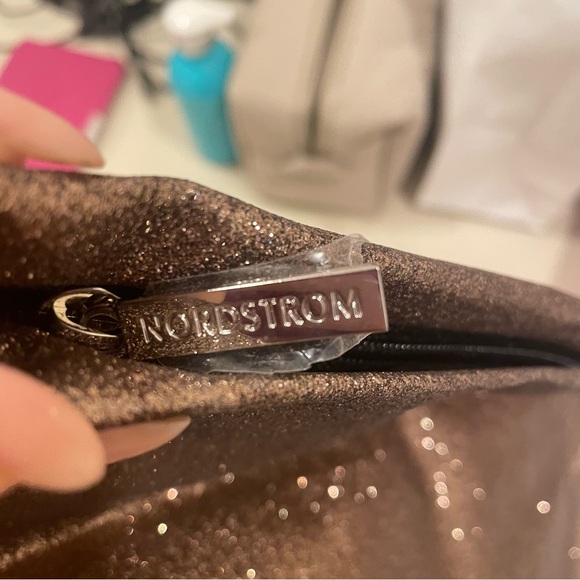 Brand New Nordstrom Large Glittery Clutch - Picture 3 of 4